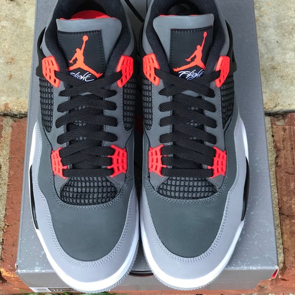 Air Jordan Retro 4 Infrared Size 11 - Picture 10 of 12